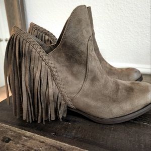 Not rated fringe booties♡